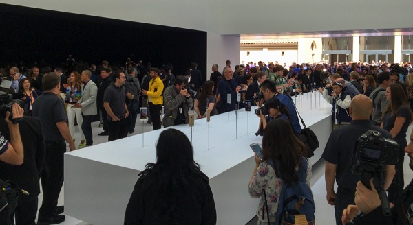 Iphone6 hands on area