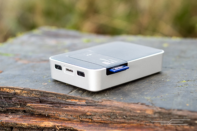 21-passport-wireless-photo-accessories-630