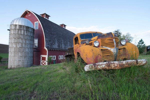 06a pixelmator truck edited before